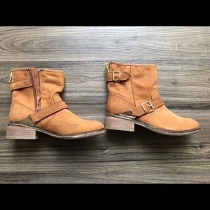 Steve Madden Boots